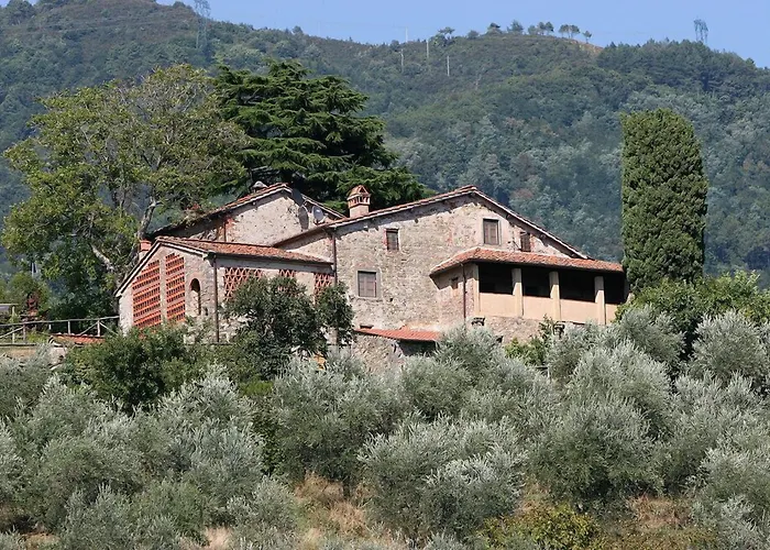 Loggia Del Centone Matraia