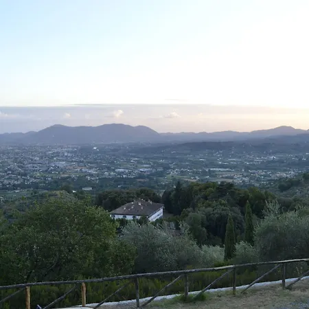 Loggia Del Centone Oda ve Kahvaltı