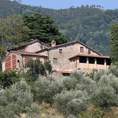 Loggia Del Centone Matraia